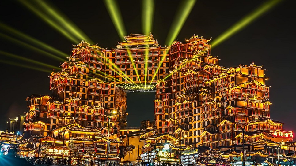 72 Kỳ Lầu