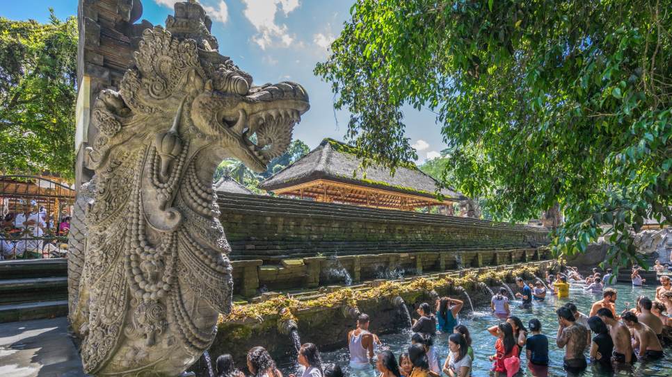 Đền suối thiên Tampak Siring