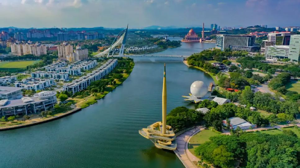 Th&agrave;nh phố mới Putrajaya