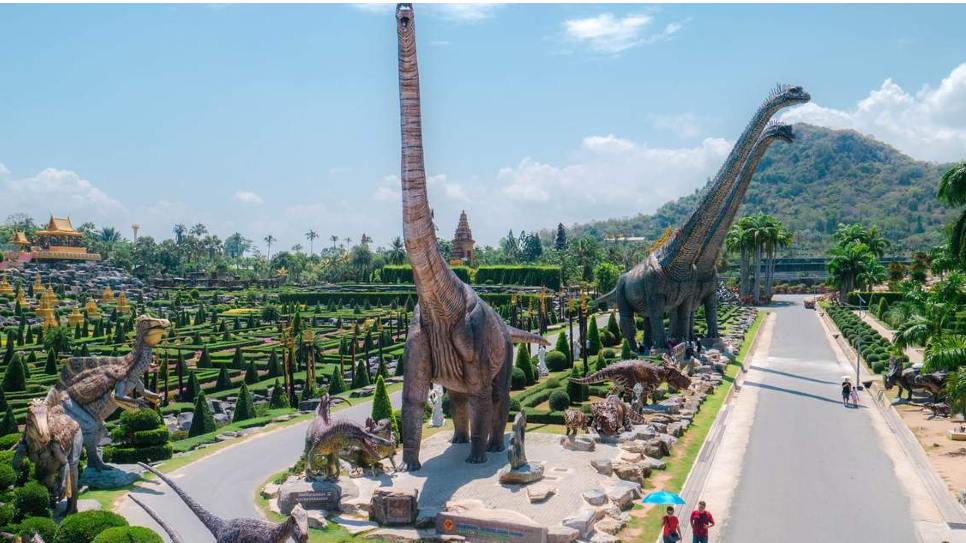 C&ocirc;ng vi&ecirc;n khủng long Nongnooch