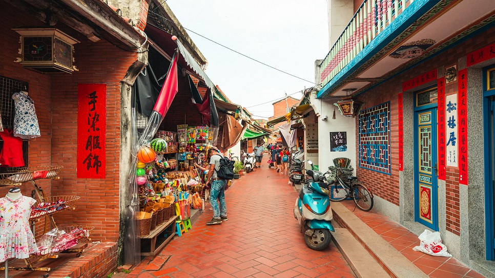 Phố cổ Lộc Cảng