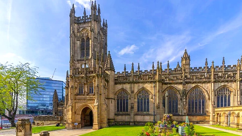 Th&aacute;nh đường Manchester