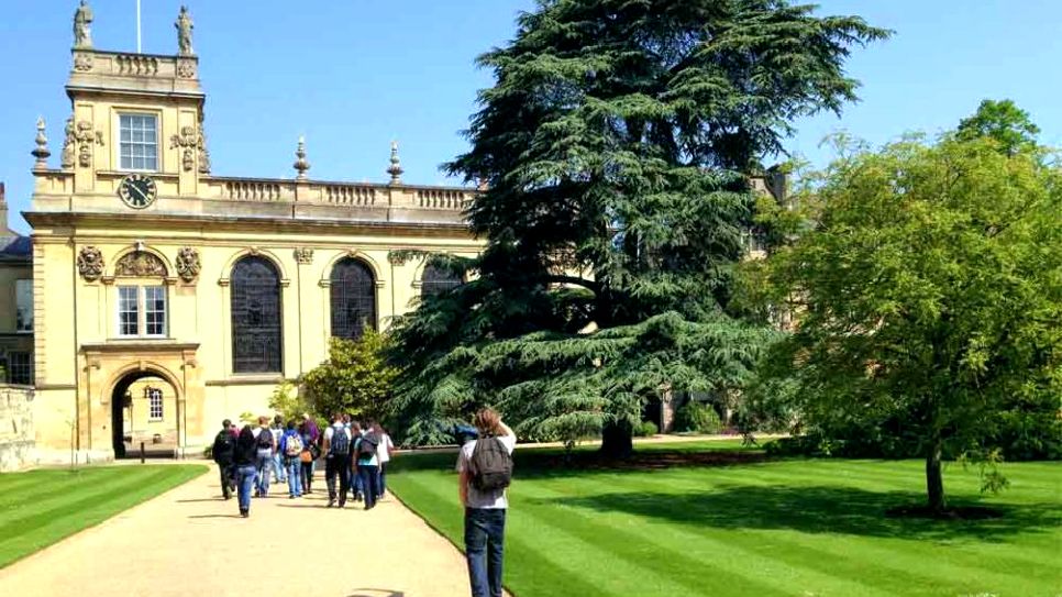 Trinity College 