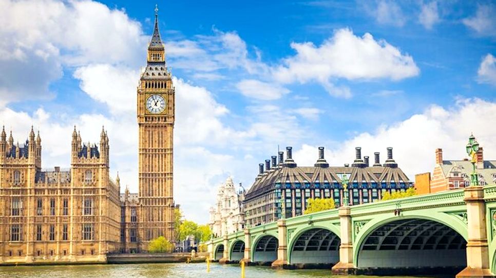 Th&aacute;p Đồng hồ Big Ben