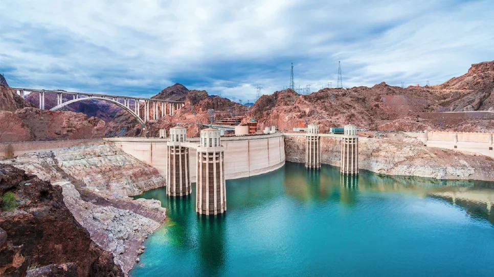 Đập thủy điện Hoover Dam và hồ Mead