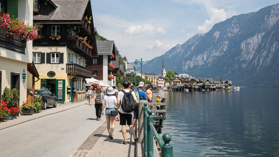 Khung cảnh lãng mạn của Hallstatt chắc chắn khiến bạn khó quên