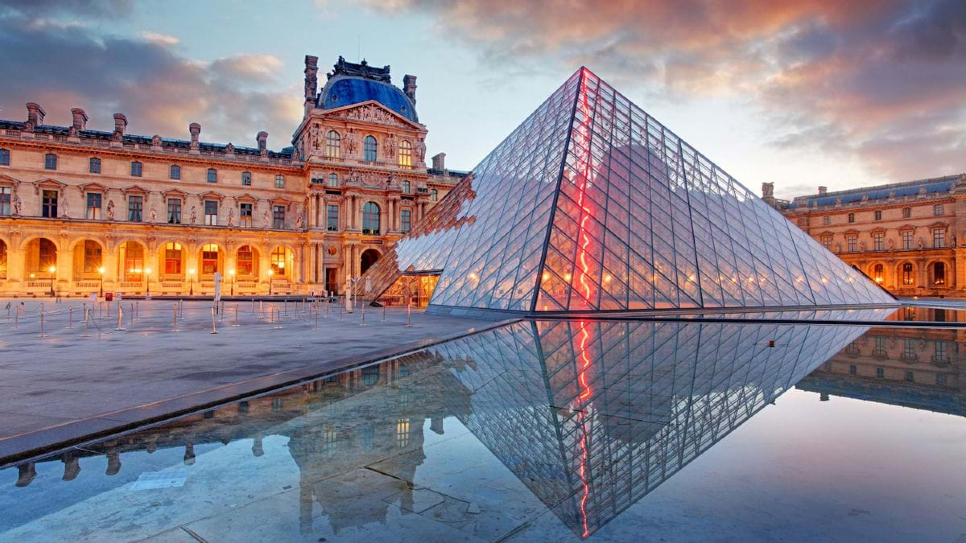 Bảo t&agrave;ng Louvre
