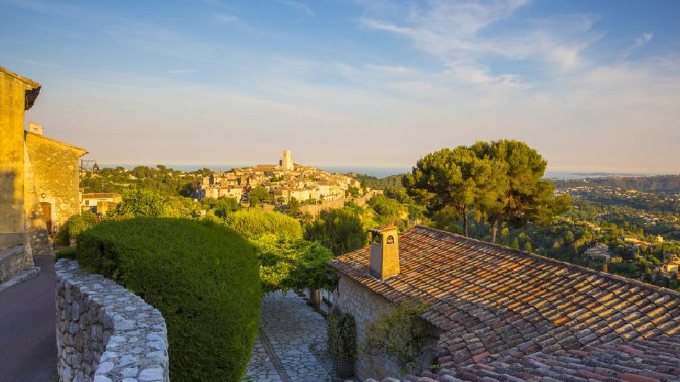 Làng cổ Saint Paul De Vence - một trong những ngôi làng cổ xinh đẹp và quyến rũ nhất Côte D’Azur, miền Nam nước Pháp