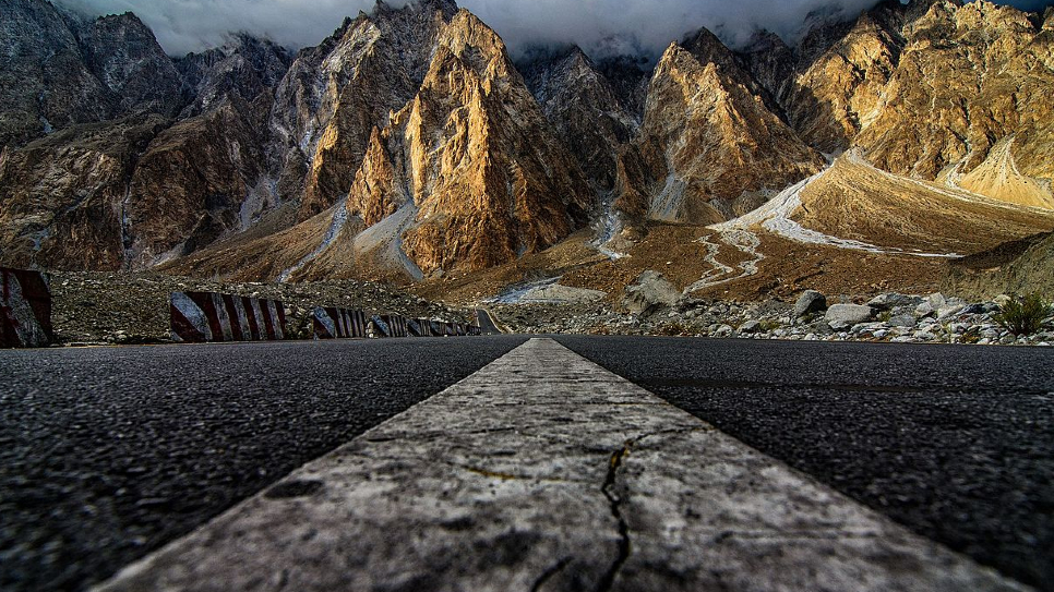 Đường cao tốc Karakoram - kỳ quan thứ 8 của thế giới
