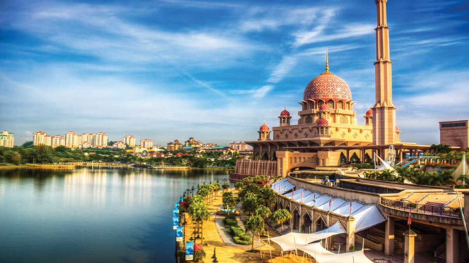 Th&agrave;nh phố mới Putrajaya